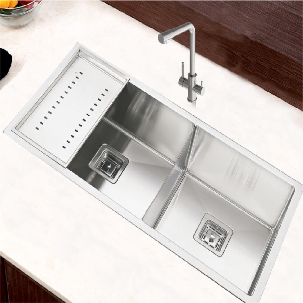 Signature Attire Kitchen Sink